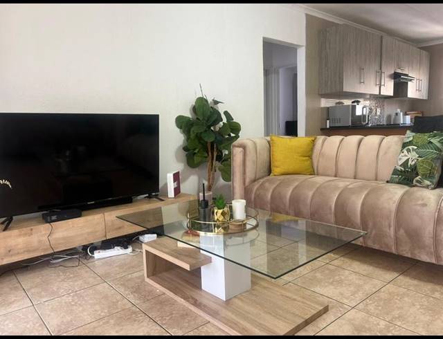 2 BEDROOM APARTMENT FOR SALE IN VORNA VALLEY